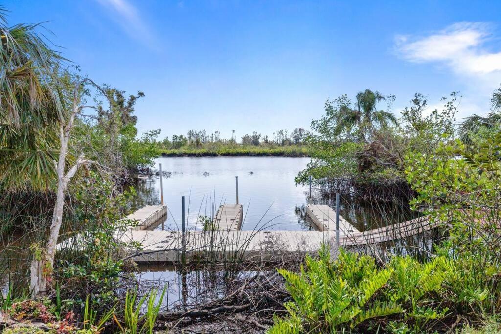 Beautiful Waterfront 1 Bedroom #4 Punta Gorda Exteriör bild