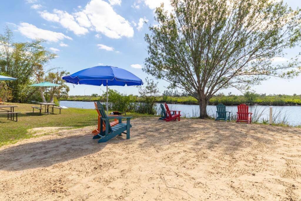 Beautiful Waterfront 1 Bedroom #4 Punta Gorda Exteriör bild