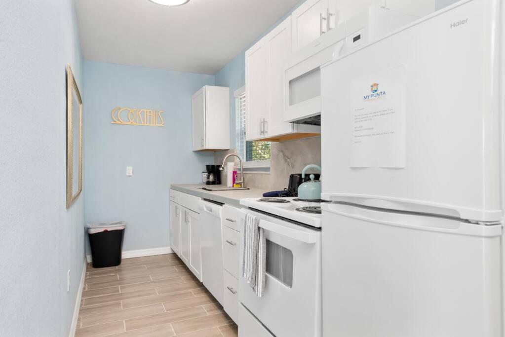 Beautiful Waterfront 1 Bedroom #4 Punta Gorda Exteriör bild